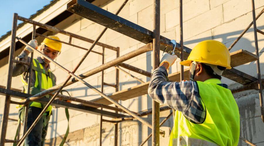 Professional Emergency Roof Repairs in Freedom, WY